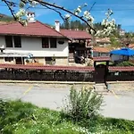 Dyadovata Kashta بيت ضيافة