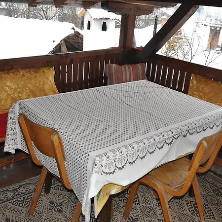 Dyadovata Kashta ゲストハウス エレナ