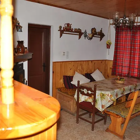 Dyadovata Kashta * Elena