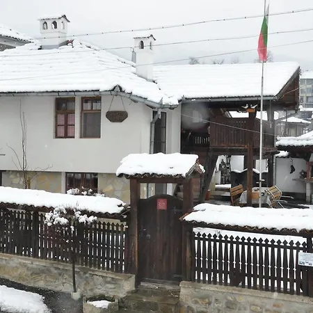 Gasthuis Dyadovata Kashta *