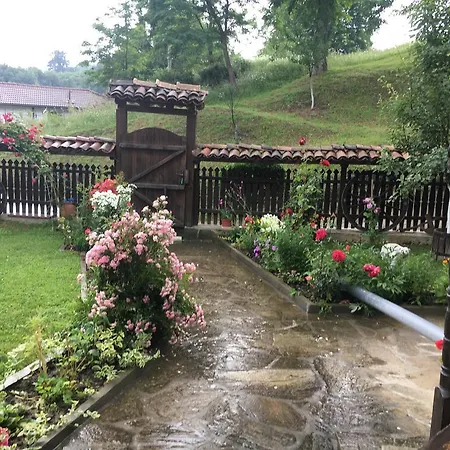 Gasthuis Dyadovata Kashta