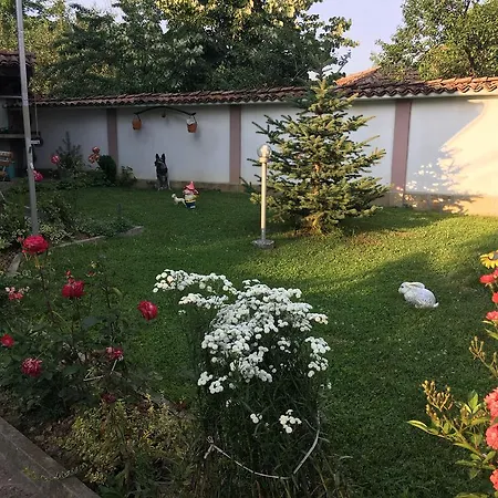 Dyadovata Kashta ゲストハウス *