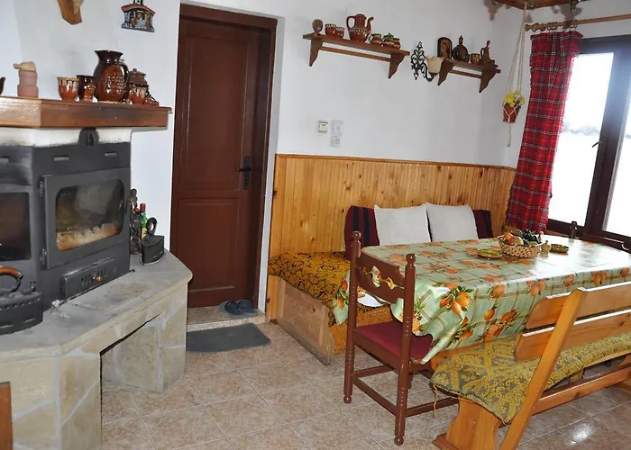 Dyadovata Kashta 招待所 埃伦娜