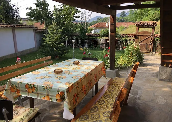 招待所 Dyadovata Kashta 埃伦娜