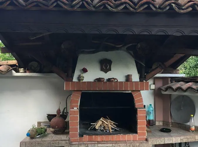 Dyadovata Kashta 招待所 埃伦娜